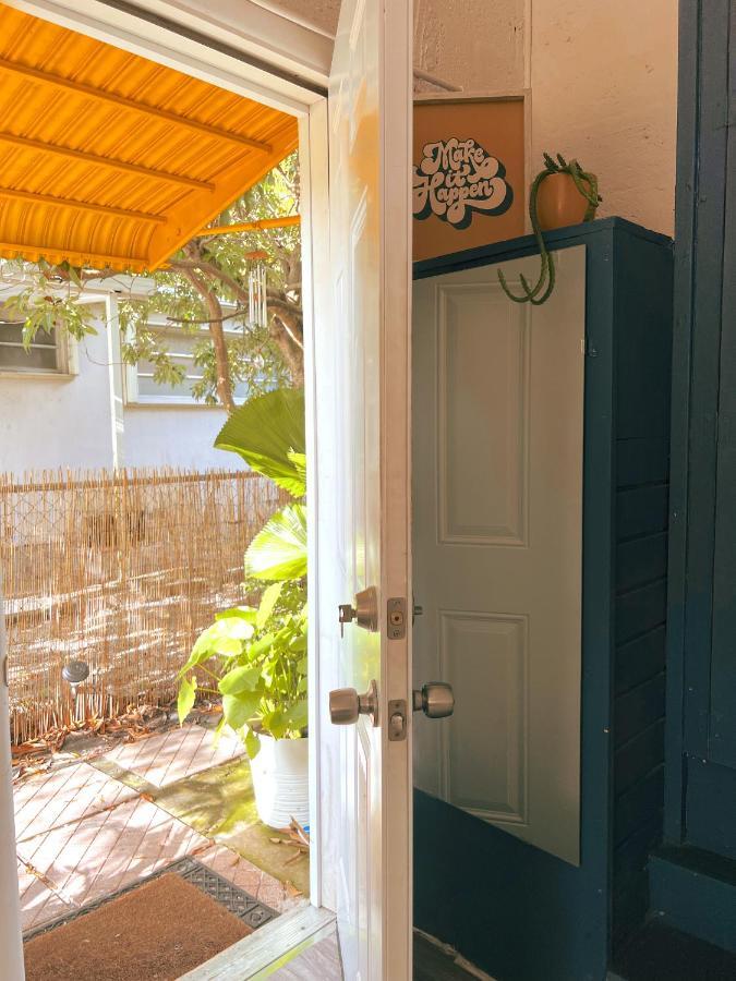 Tropical Cottage In Prime Airport Area Μαϊάμι Εξωτερικό φωτογραφία